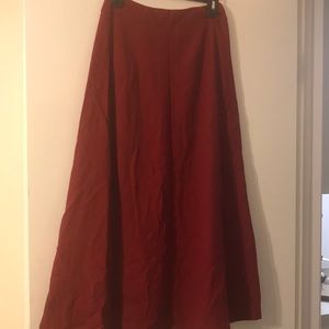 Dark red wool Eddie Bauer skirt